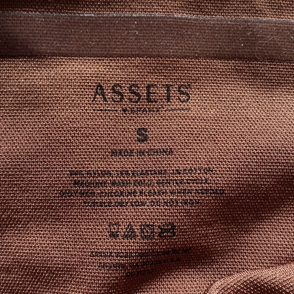 Assets by SPANX High Waist Shapewear - Picture 2 of 9